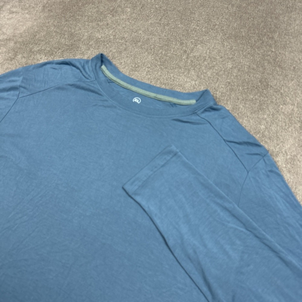 Free Fly Shirt Mens XL Crew Neck Long sleeve Bamboo Performance Stretch Blue